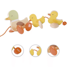 CLASSIC WORLD | Pull Padding Duck 32 cm Ã— 11 cm Ã— 12 cm | CWD10513