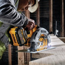 DEWALT | Brushless Circular Saw 7
