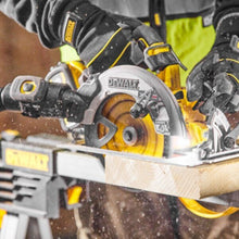 DEWALT | Brushless Circular Saw 7