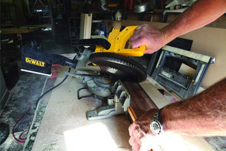 DEWALT | Mitre Saw Non Slide Compound 1600W 250mm | DW714-B5