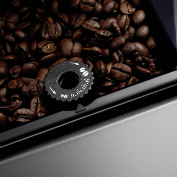 DELONGHI | Magnifica Bean to Cup Fully Automatic Espresso Coffee Machine Silver | ESAM3200.S