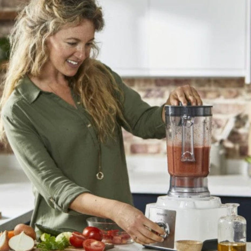 KENWOOD | Multifunctional Food Processor With 3 Stainless Steel Disks, Blender, Juicer Extractor, Grinder Mill, Whisk, Dough Maker, Citrus Juicer 1000W White | FDP65.750WH
