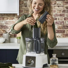 KENWOOD | Multifunctional Food Processor With 3 Stainless Steel Disks, Blender, Juicer Extractor, Grinder Mill, Whisk, Dough Maker, Citrus Juicer 1000W White | FDP65.750WH