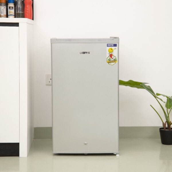 GEEPAS | 110L Single Door Defrost Refrigerator | GRF119SPE