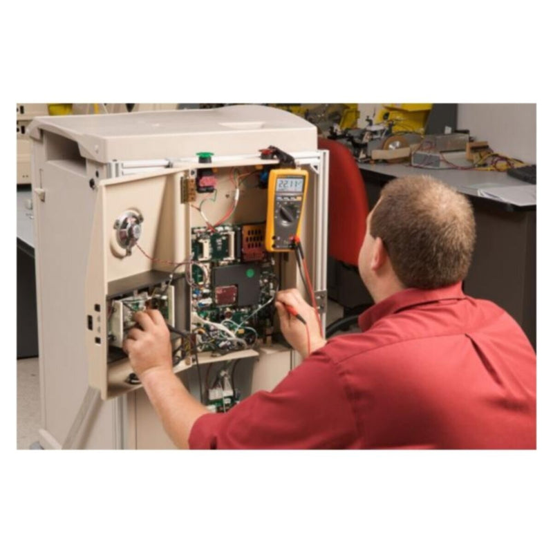 FLUKE | 179 True-RMS Digital Multimeter