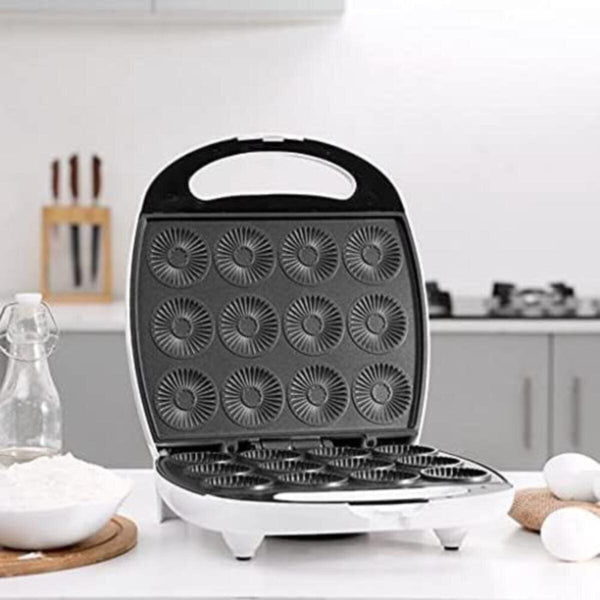 GEEPAS | 12 pcs Mini Cake Maker 1400W | GCM3762