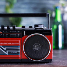 GEEPAS | Microphone Speakers Usb Sd Radio Casset Recorder | GCR13011