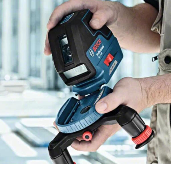 BOSCH | Professional Three-Line Laser with Layout Beam and L-Box | GLL 3-50