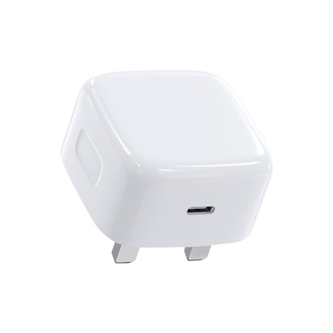 NYORK | UUSB Cable Type-C to Lightning 20W International Fast Charger  | HC601