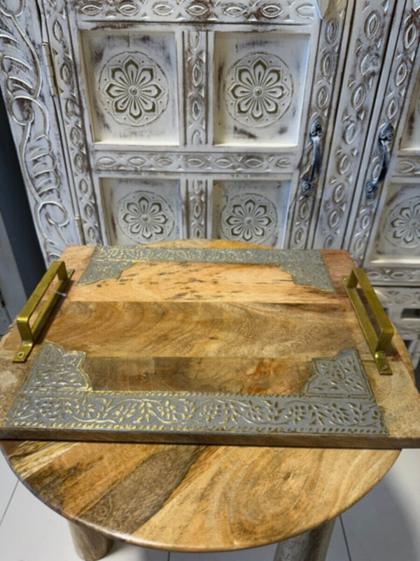 NAQSH GALLERY | Tray Set With Arabic Letters In White | 10000329