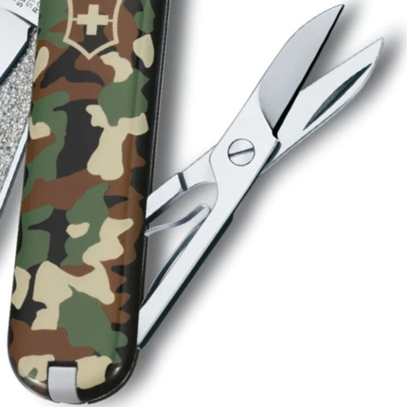VICTORINOX | Classic SD 7 Function Multi Utility Knife | 0.6223.94