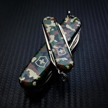 VICTORINOX | Classic SD 7 Function Multi Utility Knife | 0.6223.94