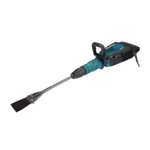 MAKITA | 27 lb. AVT Demolition Hammer, accepts SDSâ€‘Max bits  | HM-1214C