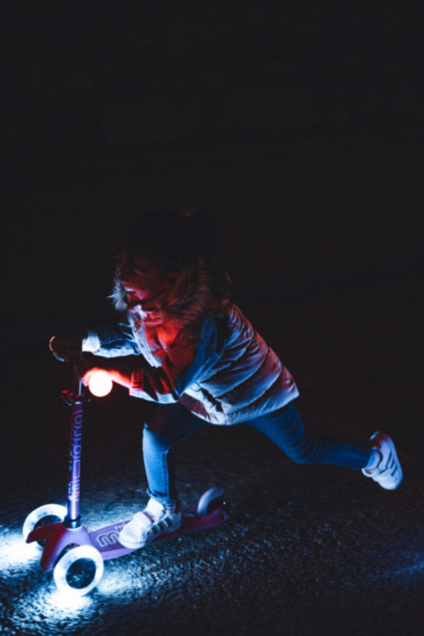 Mini MICRO | Deluxe Magic Pink Scooter MMd130 | 44000130