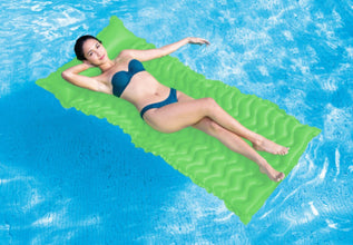 INTEX | Tote 'N FloatÂ® Inflatable Wave Mats - Assorted Colors | 42158807