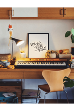 YAMAHA | 61-Keys Digital Portable Keyboard Maple | PSRE360MA