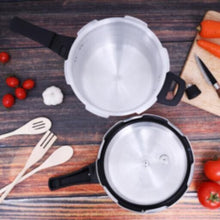 ROYALFORD | Aluminum Pressure Cooker 5Ltr | RF5802