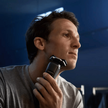 PHILIPS | 7000 Series Wet & Dry Electric Shaver | S7886/35
