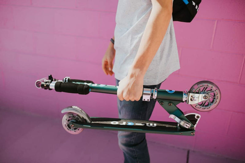 MICRO | Scooter Sprite Forest Green LED SA0208 | 44000208