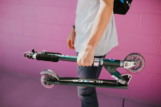 MICRO | Scooter Sprite Forest Green LED SA0208 | 44000208