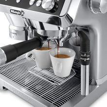 DELONGHI | La Specialista Pump Espresso Coffee Machine | EC9335.M