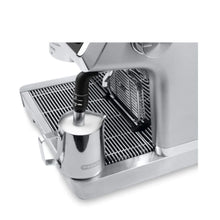DELONGHI | La Specialista Pump Espresso Coffee Machine | EC9335.M