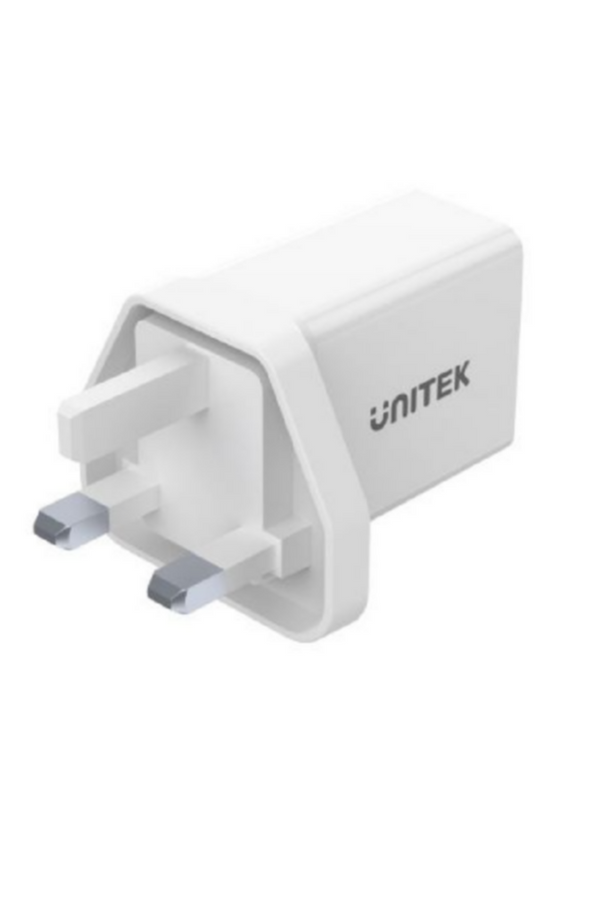 UNITEK | 12W UK 2-Port Wall Charger (5V/2.4A) | P1113A-UK