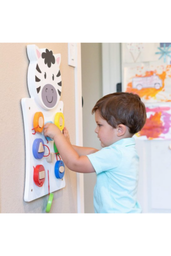 VIGA | Wall Toy - Match Shapes Multicolor | 50681FSC