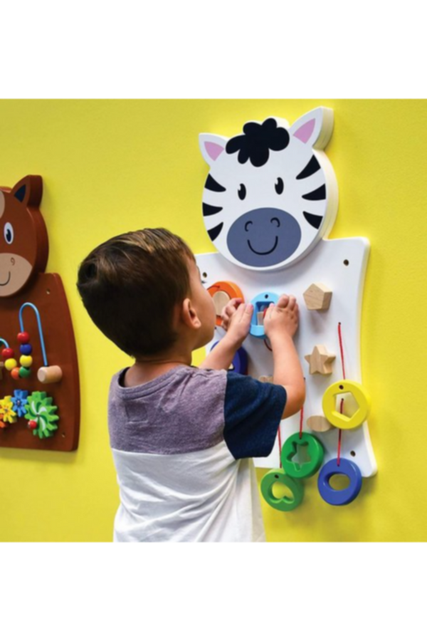 VIGA | Wall Toy - Match Shapes Multicolor | 50681FSC