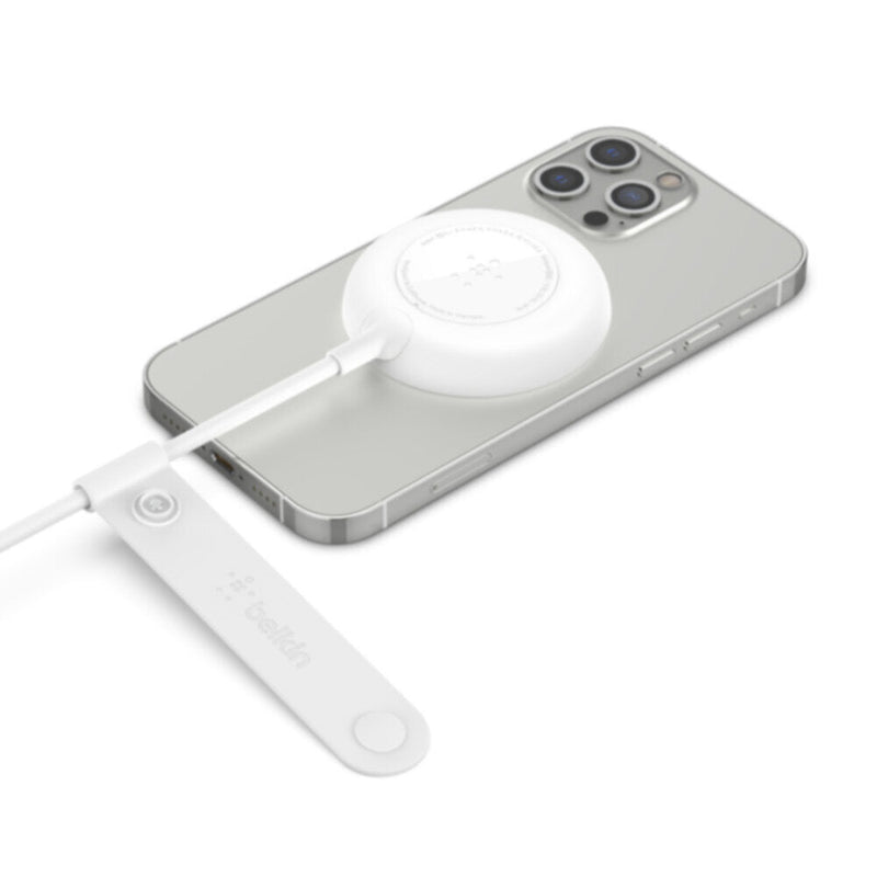BELKIN | BOOSTâ†‘CHARGE Magnetic Portable Wireless Charger Pad 7.5W MagSafe Compatible For iPhone 13 / iPhone 12 White | WIA005btWH