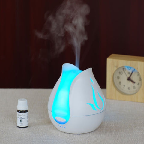 White 200Ml Aroma Diffuser With 7 Led Lights And Uk Plug Adaptor For A Clean, Modern Look | YD-041
