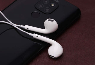 HEATZ | Stereo Ear Phone 3.5Mm Connector White | ZE0006 / ZE06
