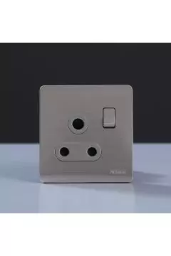 MILANO | 15A Switched Socket Gd | 210800600012